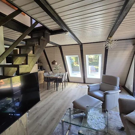 Haus Rosengarten 2 *