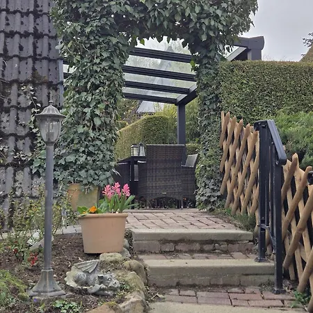 Haus Rosengarten 2 Ferienhaus *